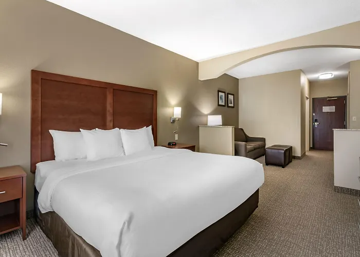 Comfort Inn & Suites St Louis-O'Fallon