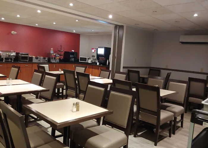 Best Western Plus Burlington Inn&Suites