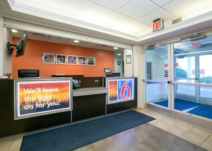 Motel 6-Brooklyn Center, Mn - Minneapolis