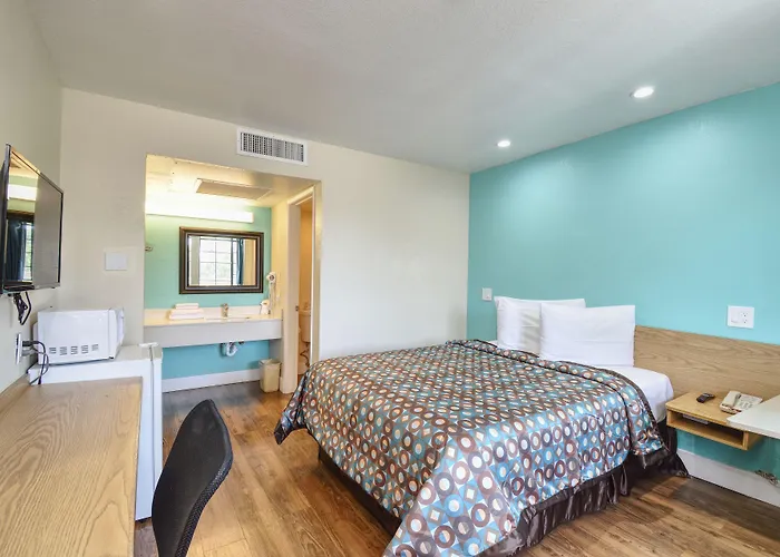 Vagabond Inn Buttonwillow North I-5