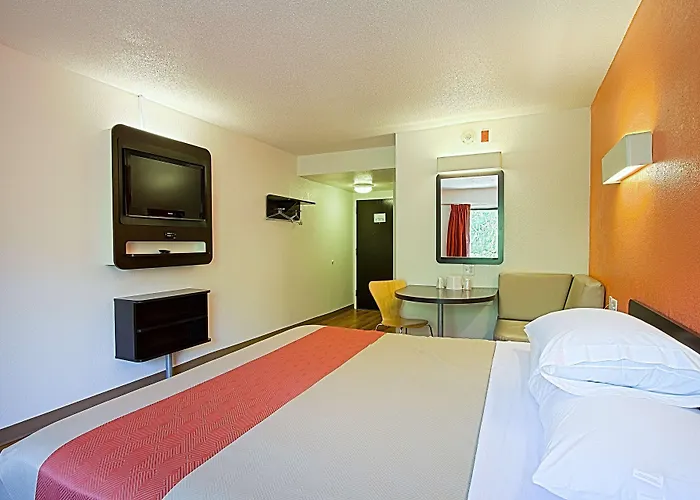 Motel 6-East Brunswick, Nj