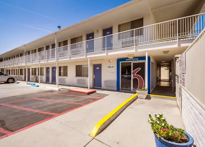 Motel 6-Youngtown, Az - Phoenix - Sun City