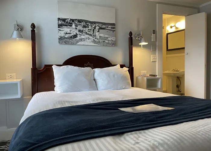 Emerson Inn By The Sea