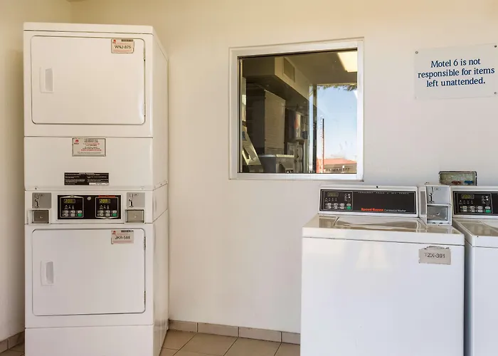 Motel 6-Mojave, Ca