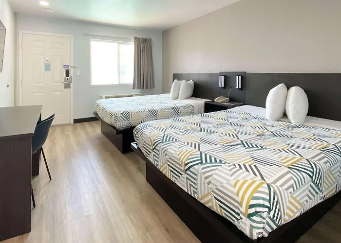 Motel 6-Costa Mesa, Ca