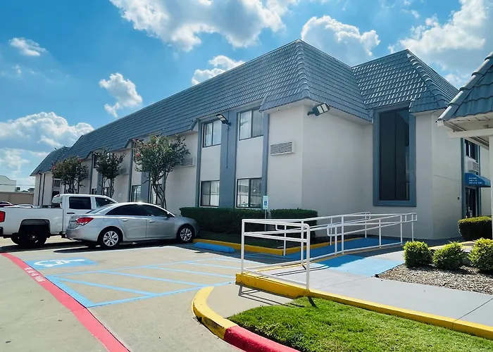 Motel 6-Duncanville, Tx - Dallas
