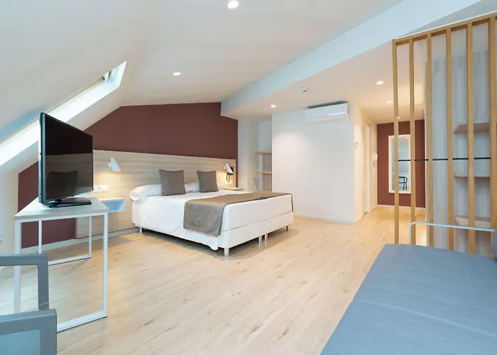 Hotel & Aparthotel Cosmos