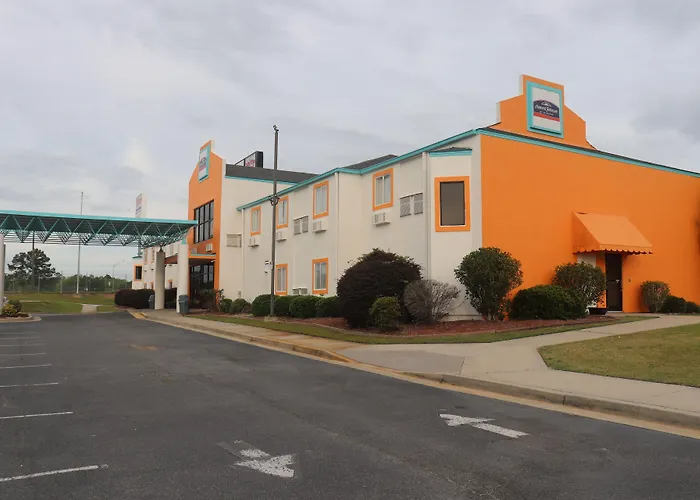 Howard Johnson By Wyndham Tifton Ga I-75