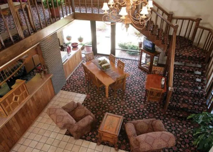 The Foothills Inn