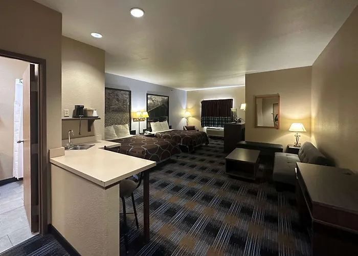 Super 8 By Wyndham Columbia East