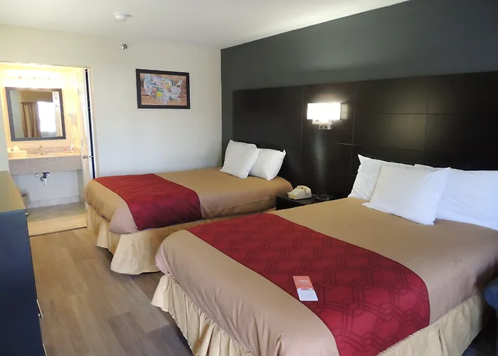 Econo Lodge Freeport - Brunswick Area