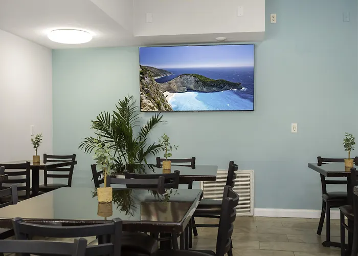 The Hotel Oceanside