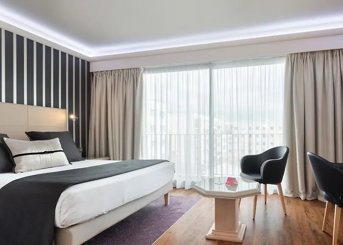 Hotel Charlemagne By Happyculture