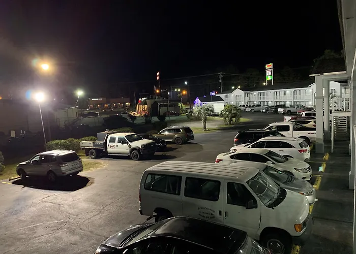 Travelodge By Wyndham Walterboro