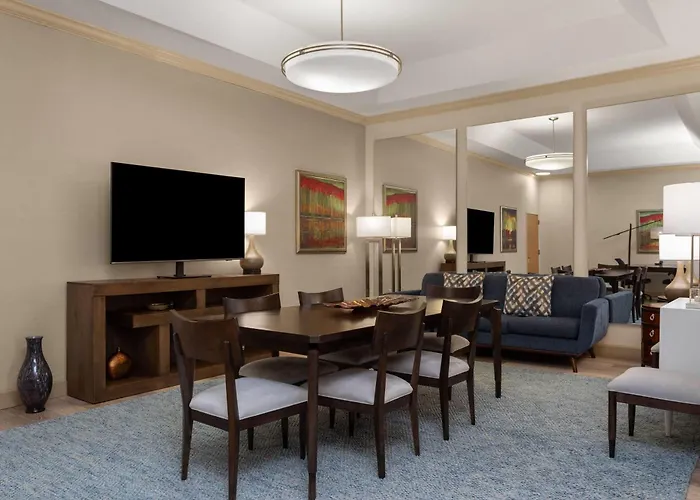 Hawthorn Extended Stay By Wyndham West Palm Beach Airport