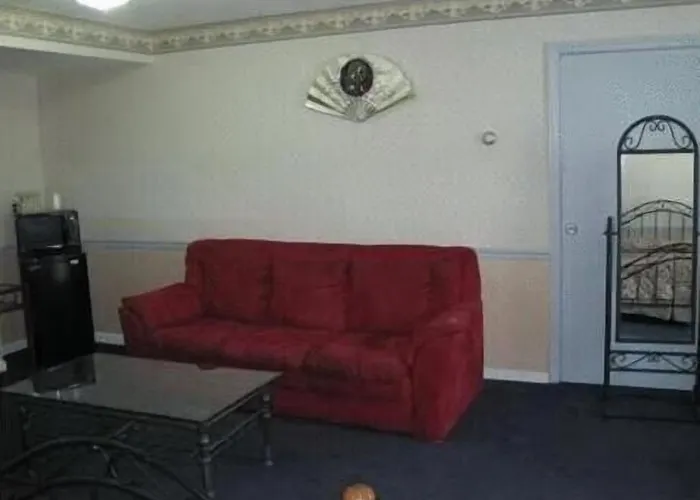 The Parsippany Inn And Suites