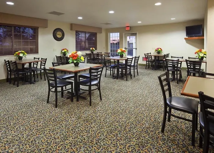 Crossings By Grandstay Inn & Suites