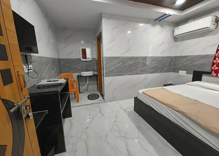 Sree Narahari Luxury Residency Mantralayam