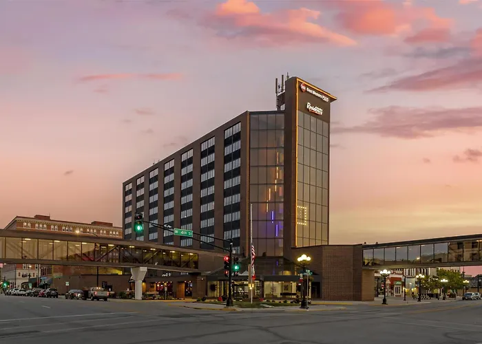 Executive Residency By Best Western Waterloo & Cedar Falls