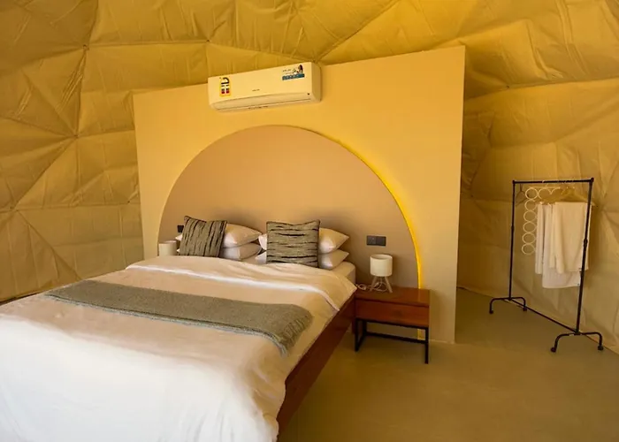 Sunset Domes Premium