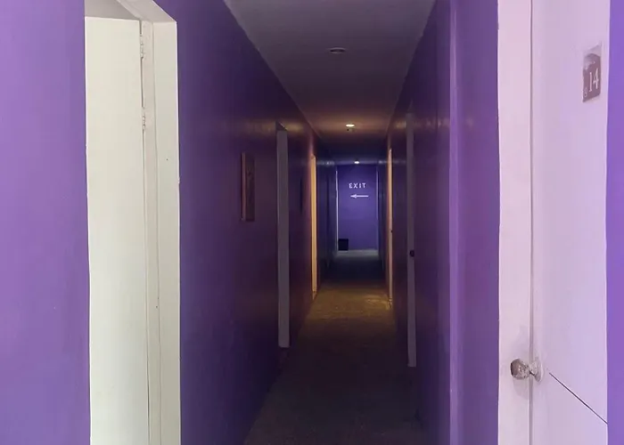 Cherry Traveller Inn