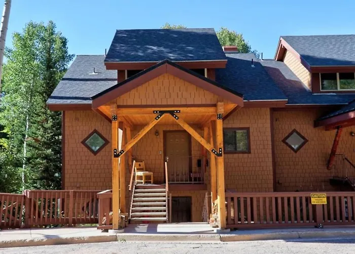 Eagle Point Ski Resort 10 Wooded Ridge Condos