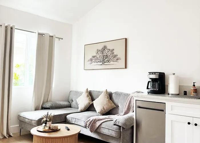 Relaxing 2Br Escape In Trendy West La - Cm-Cal