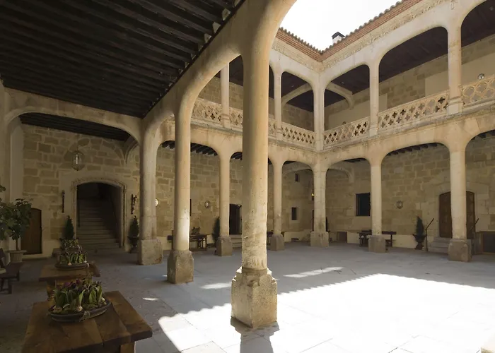 Posada Real Castillo Del Buen Amor