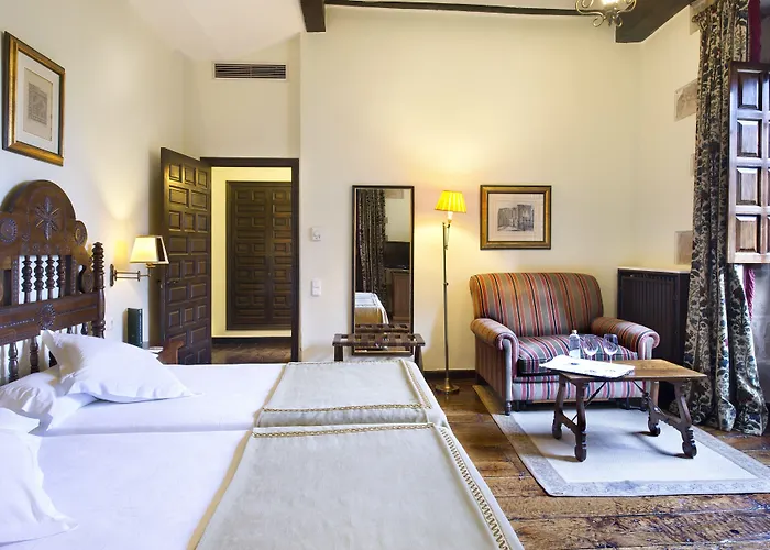 Parador De Santillana Gil Blas