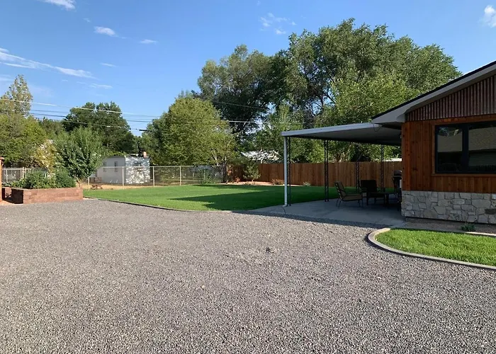 Mulberry House