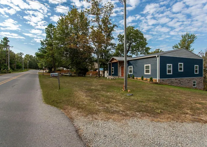 3Br House By Lake With Bbq Fire Pit & Ev Charger