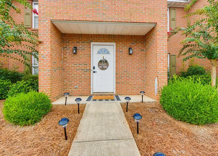 2 Mi To Tiger Territory! Condo W/ Community Pool