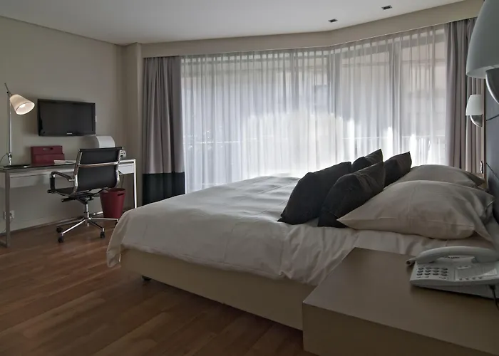 B-Aparthotel Montgomery
