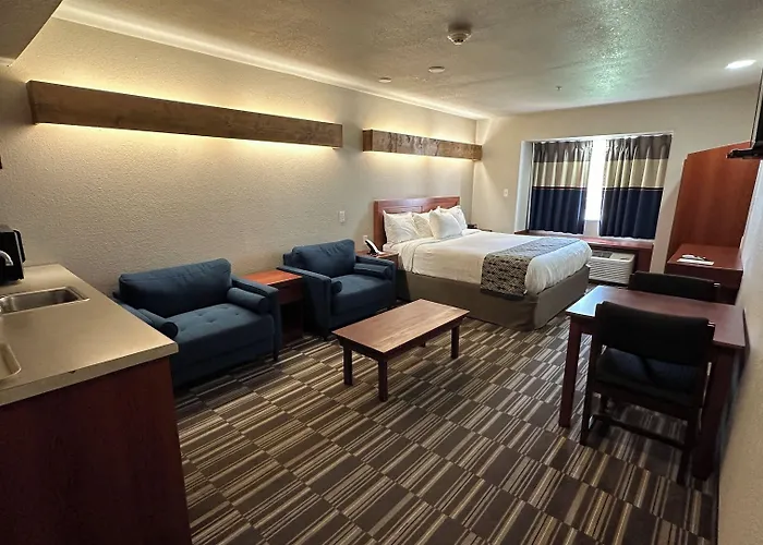 Microtel Inn And Suites By Wyndham Miami Ok