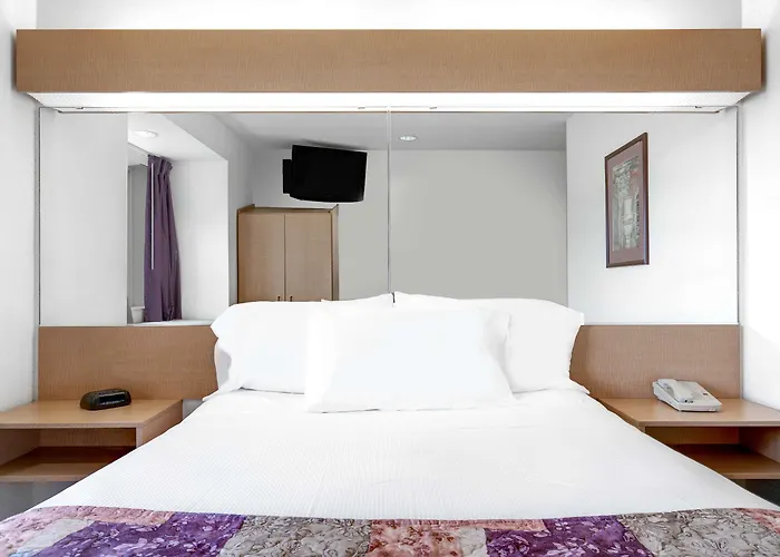 Microtel Inn & Suites By Wyndham Mankato