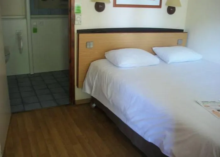 Kyriad Tarbes Bastillac