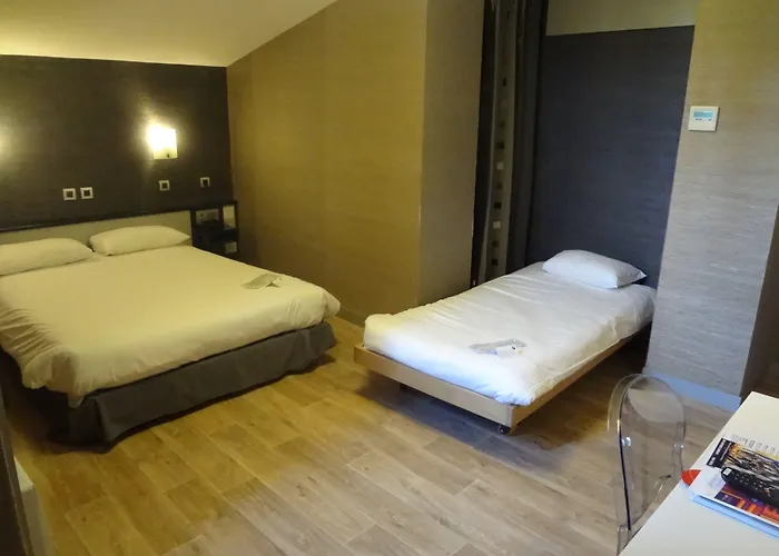 Contact Hotel Solana, Niort Mendesfrance