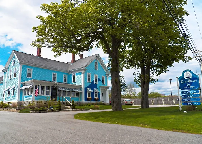 Coast Village Inn