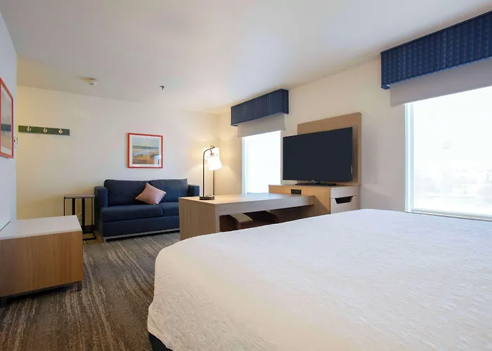 Hampton Inn & Suites Mountain Home