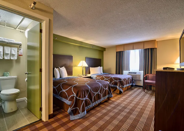 Super 8 By Wyndham Bangor