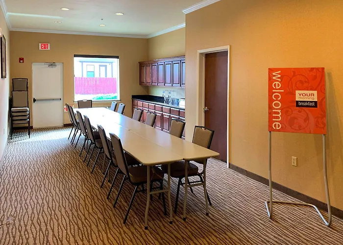Comfort Suites Texas Ave
