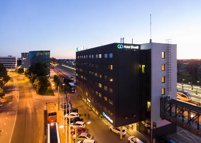 Go Hotel Shnelli