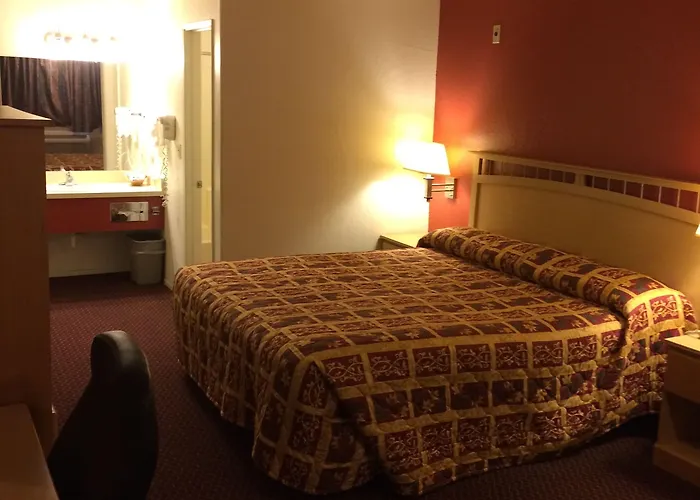 Value Inn & Suites