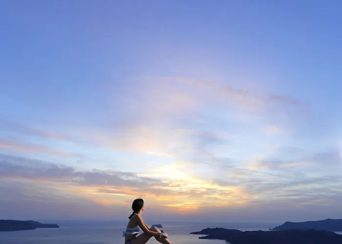 Lilium Hotel Santorini Fira 