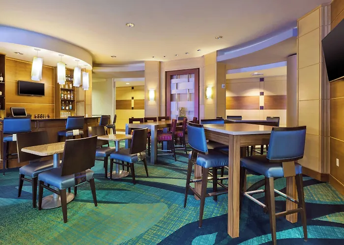 Springhill Suites By Marriott Grand Rapids Airport Southeast