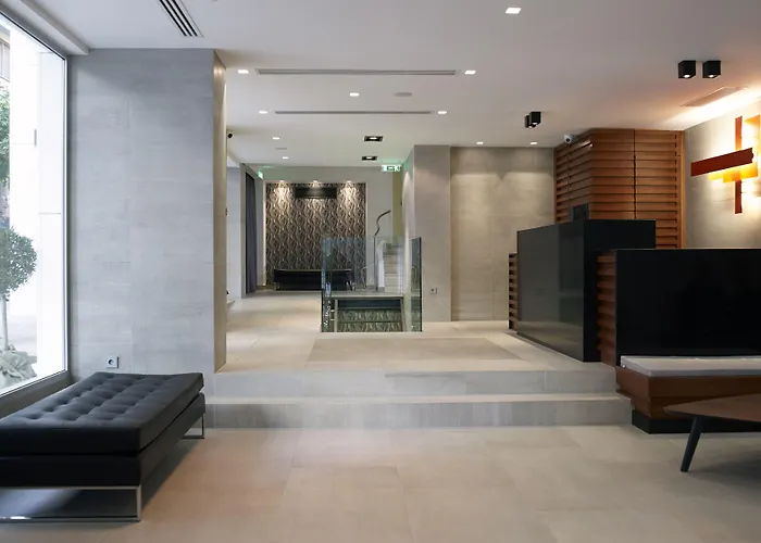 Amazon Hotel