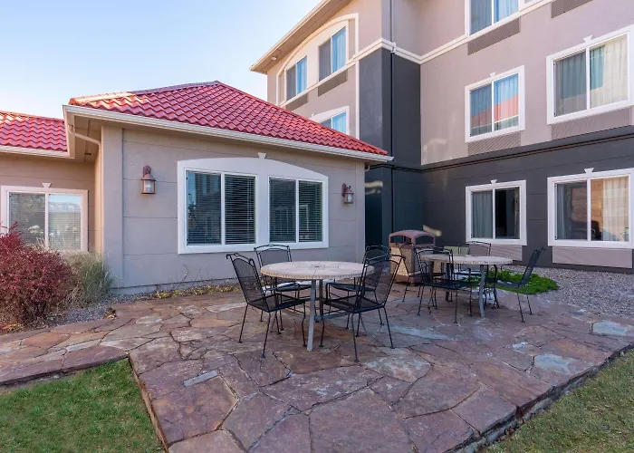 La Quinta By Wyndham Rifle