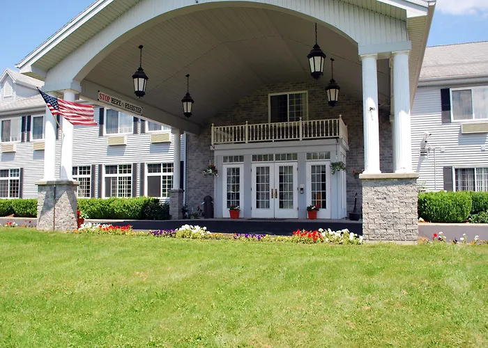 Cabot Inn & Suites