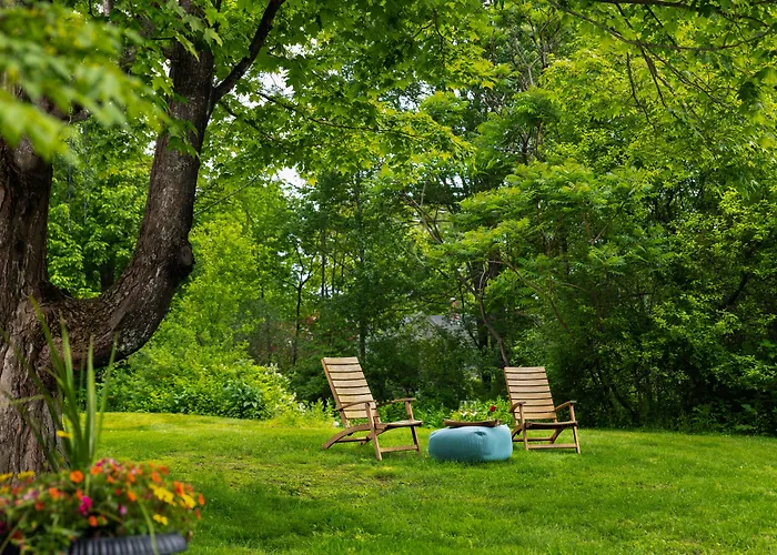 Waldo Emerson Inn