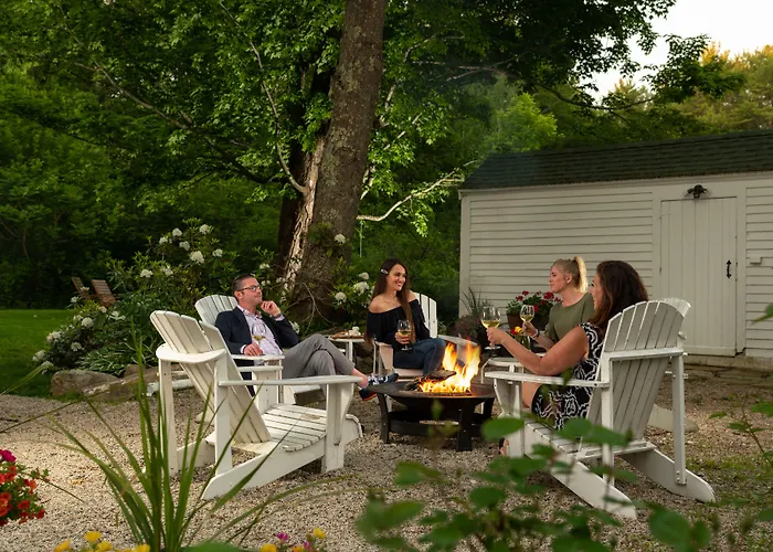 Waldo Emerson Inn
